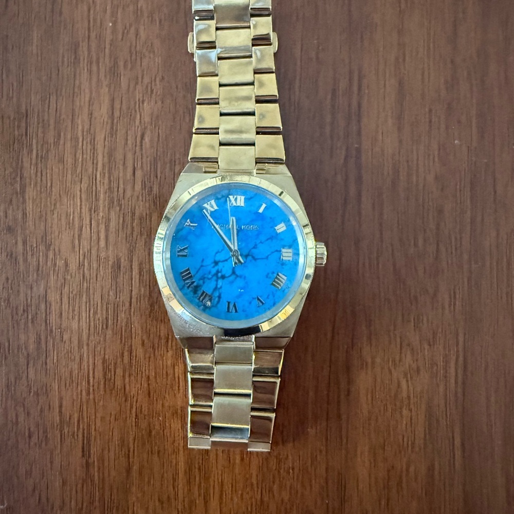 Michael Kors Gold Watch with Blue Dial (MK-5894)